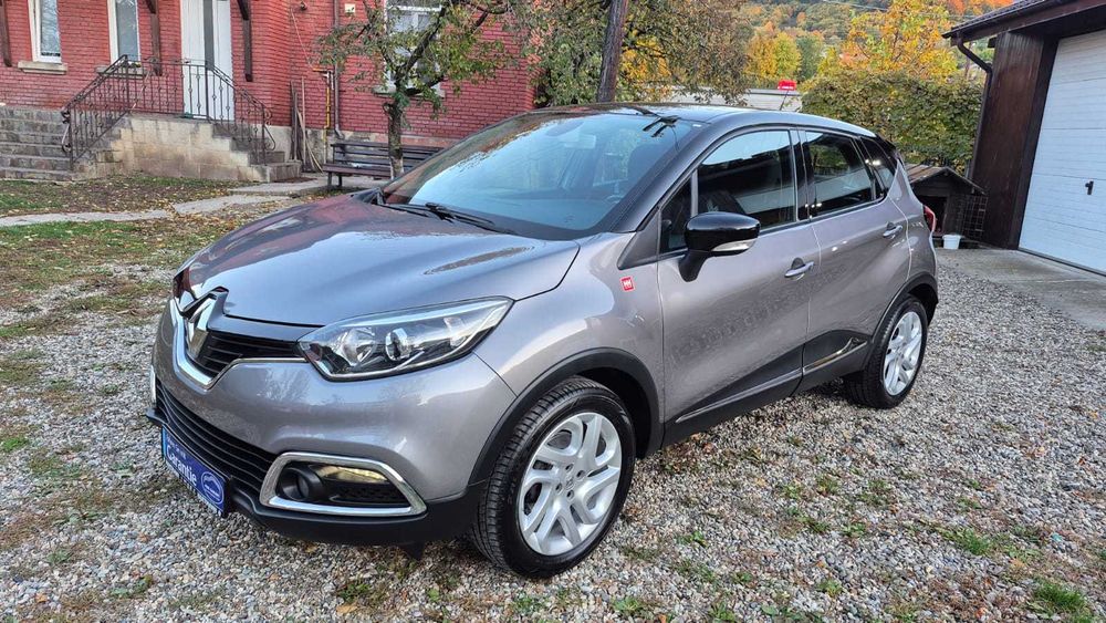 CAPTUR 1.5dCi Helly Hansen/Full LED/Alcantara/Navi R-Link/Camera/Euro5