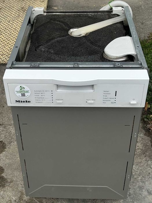 Съдомиялна Miele 45 см за вграждане G1102 SCi