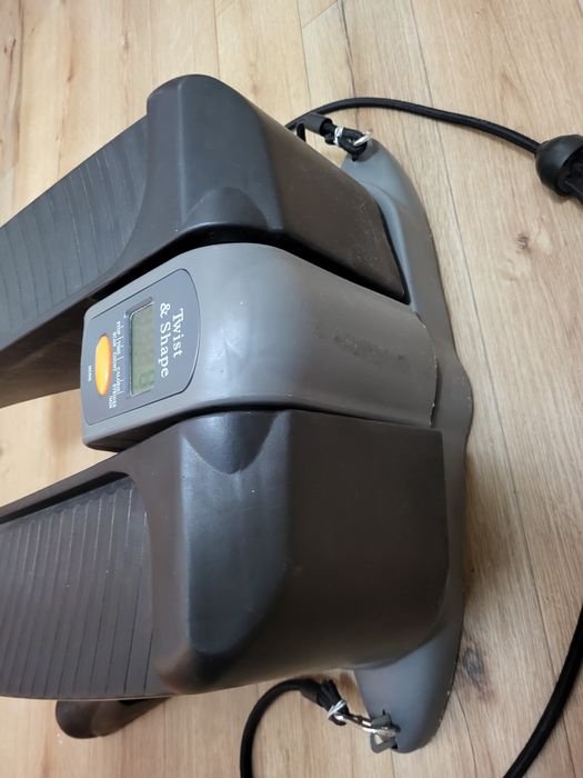 Тренажер Twist & Shape степпер