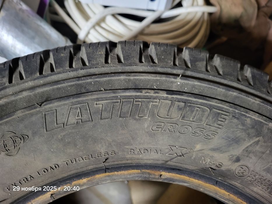 MICHELIN Latitude Cross 205/70 R15