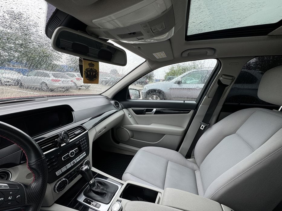 Mercedes - Benz c class