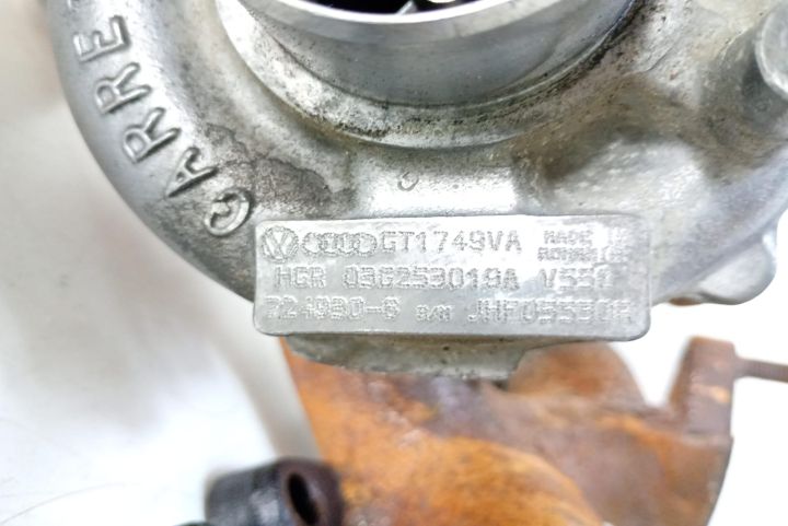 Turbina 2.0 tdi 03G253019A Volkswagen VW Passat B6