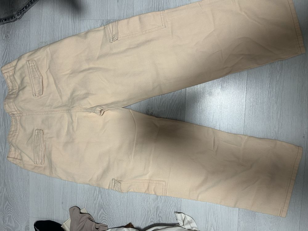 blugi tip cargo