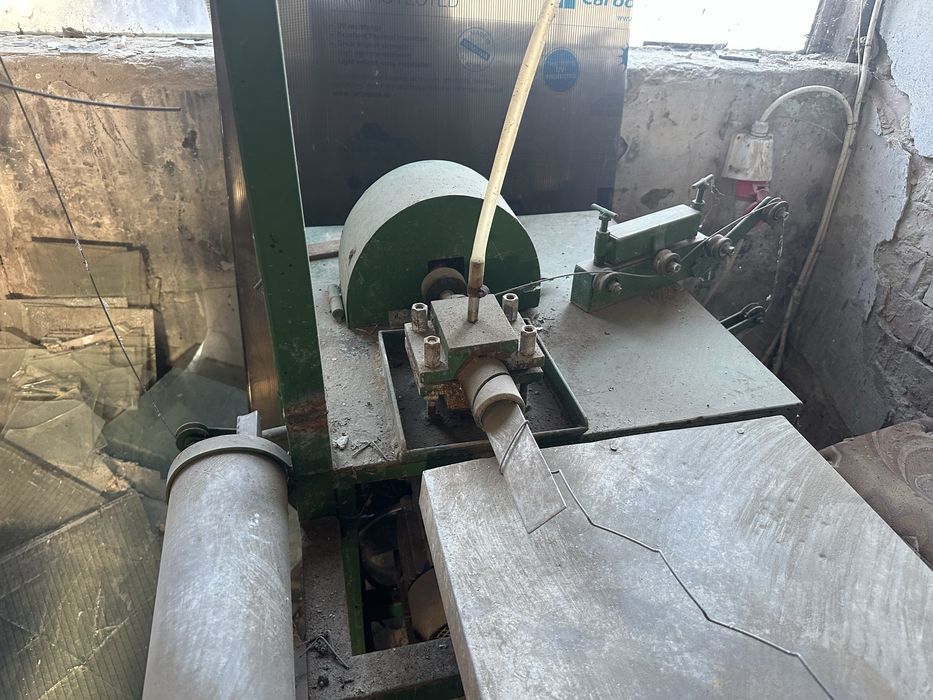 Masina de facut plasa de gard