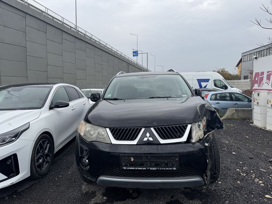 Mitsubishi outlander 2008