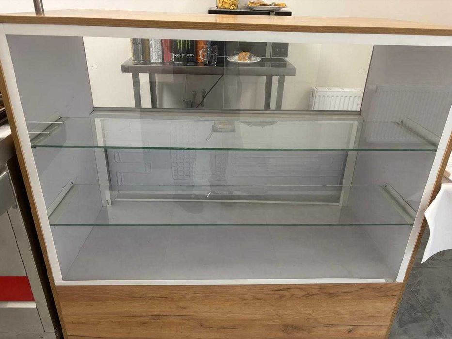 Витринный холодильник