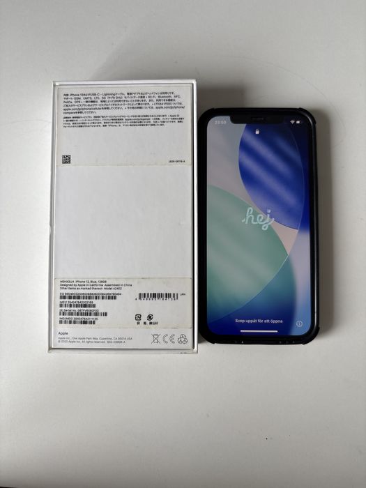 iPhone 12 с коробкой