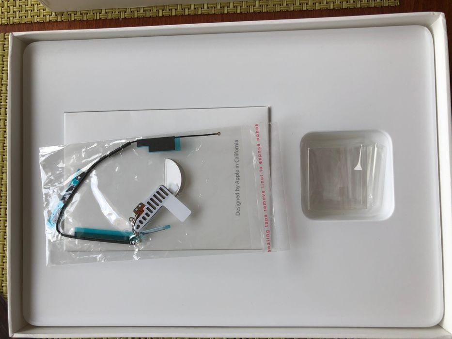 I Pad Air 1 16 GB за ремонт или части с кутия