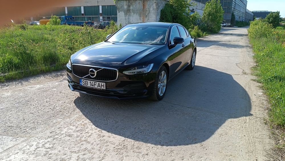 Volvo S90 Momentum – Întreținut impecabil, 108.000km, Pachet Business