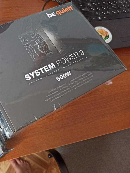 Игровой компьютер и монитор