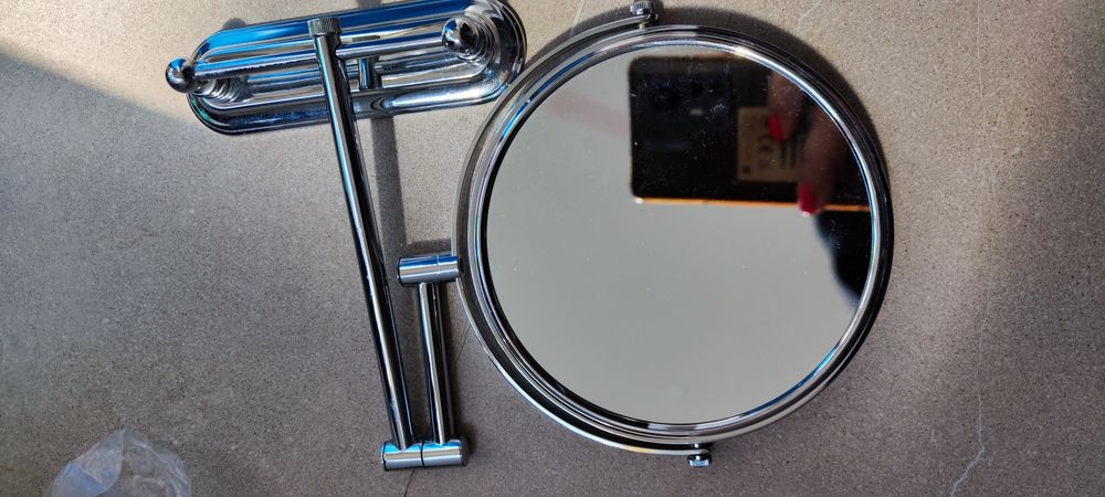 Oglinda cosmetica baie cu mărire pentru pensat