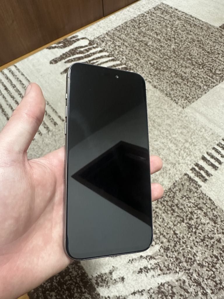 Iphone 15pro max 256 1 la 1 nefolosit