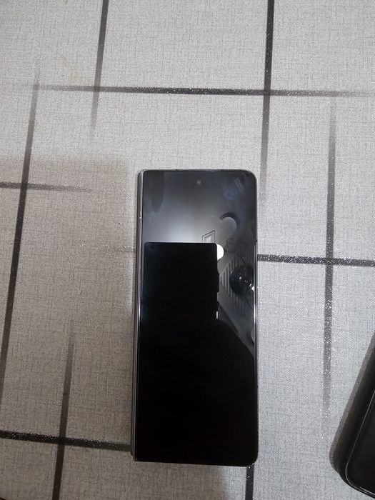 Samsung z fold 4 телефон