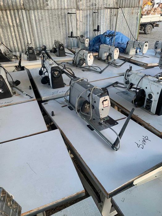 Masini de cusut cu masa