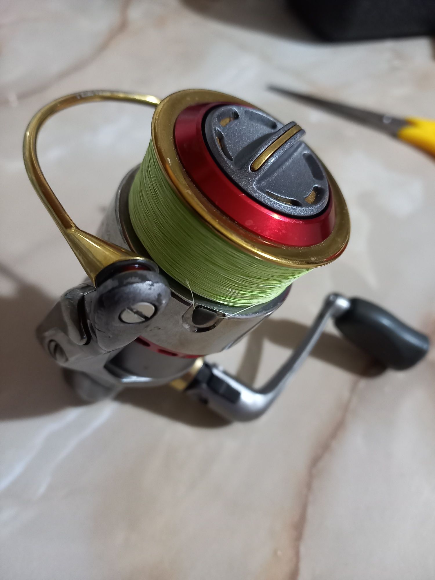 / daiwa-z 2506c/Mitchell mag -pro lite/ shimano vanford c3000