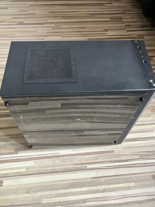 Геймърски компютър – RX 580 / i3 10100F / 16GB RAM / NVMe SSD