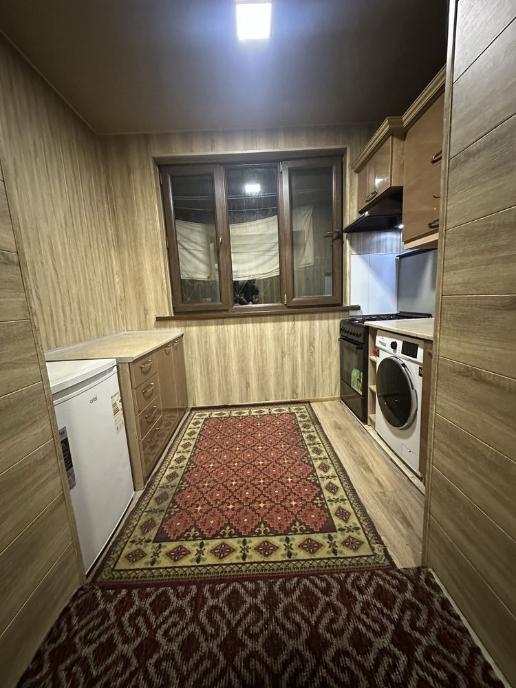 Продается 1 комнатный квартира в БУЮК ИПАК ЙЎЛИ МЕТРО