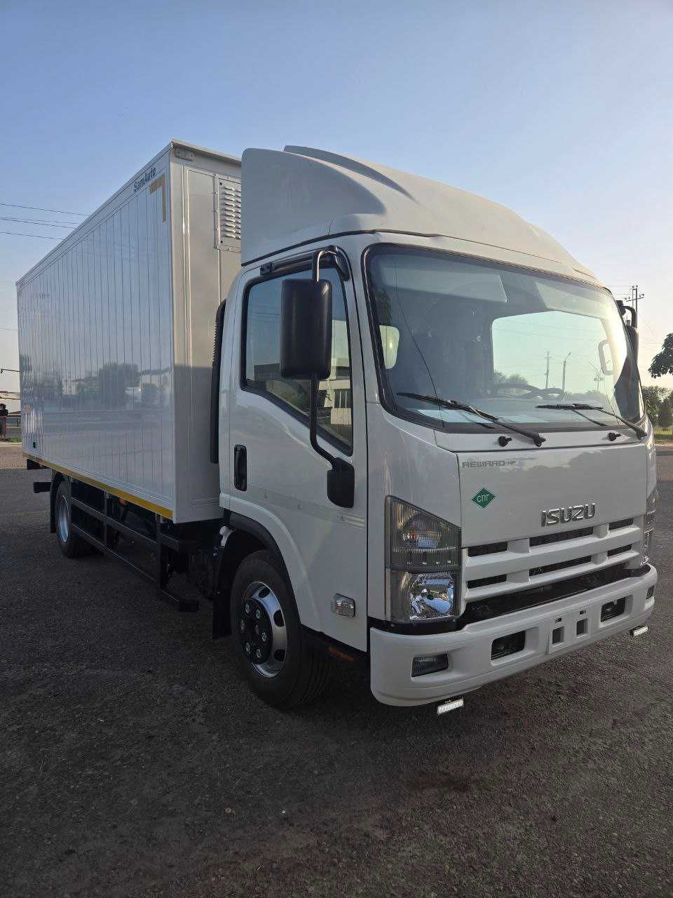 Isuzu yangi avtomobil