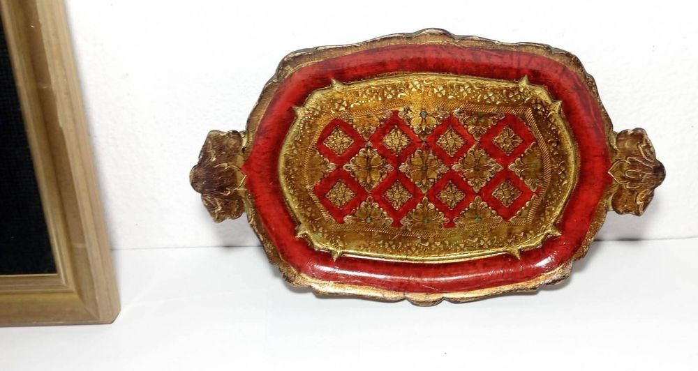 Din lume adunate Italia