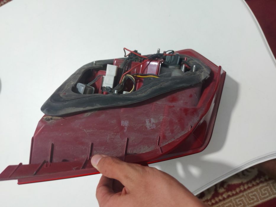 Lacetti jentraga gm orqa fara ung tomon faqat xolati yaxshi