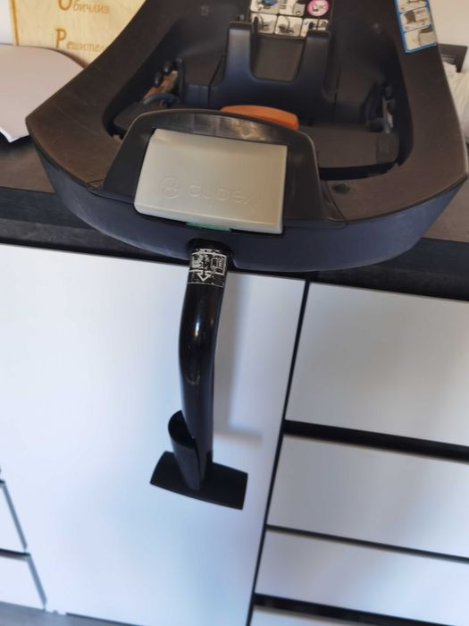 База за столче Cybex Aton 5