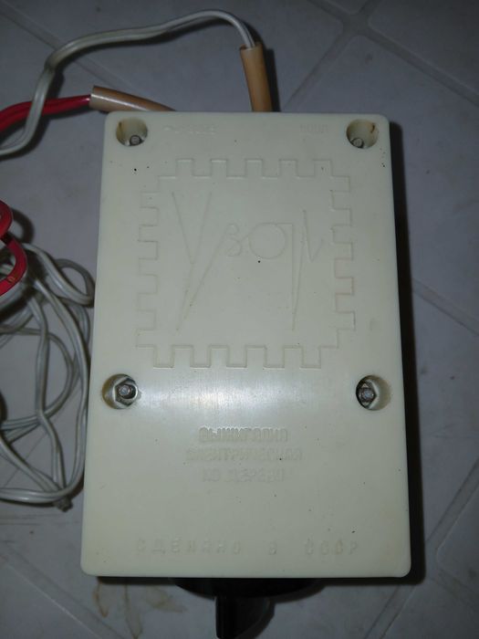 De vanzare aparat de  pirogravat URSS rusesc functioneaza perfect