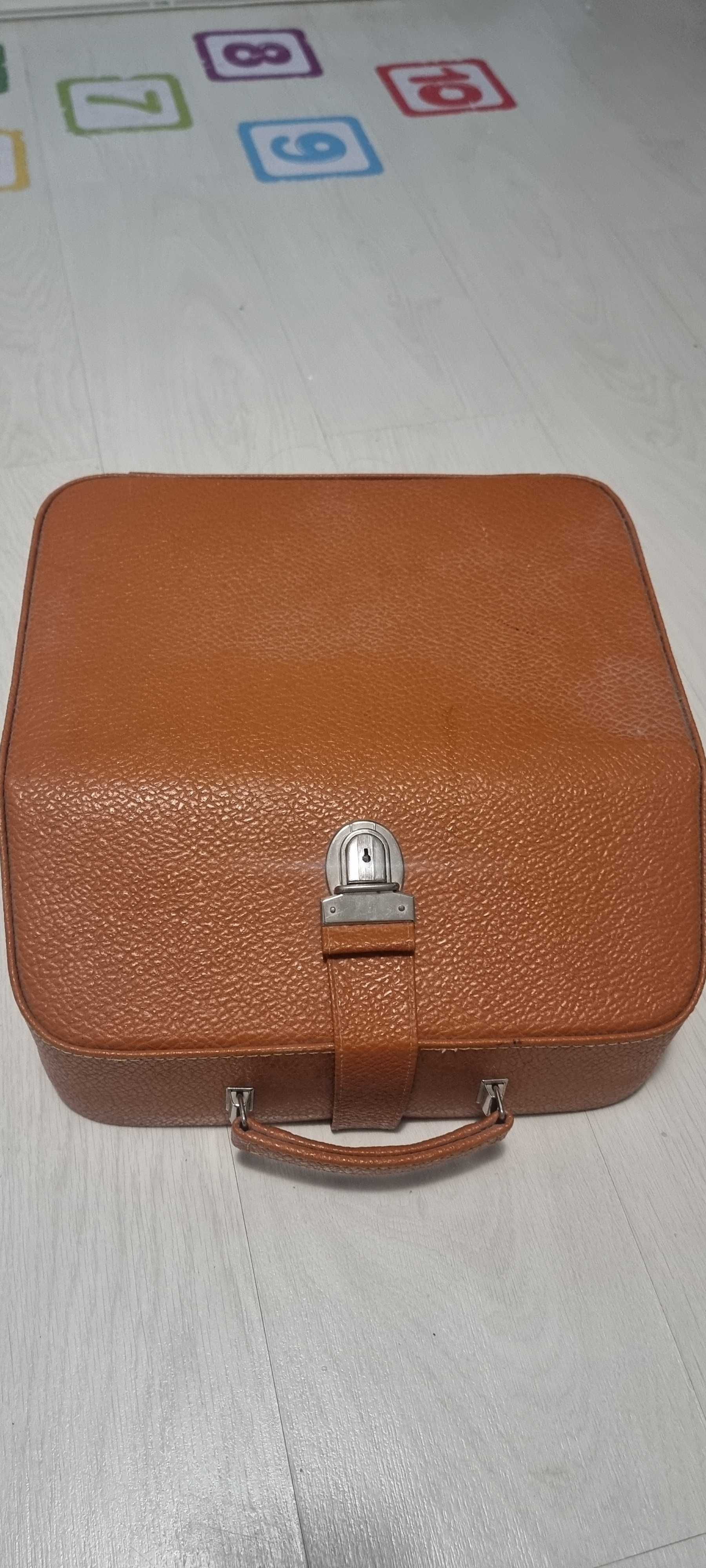Masina de scris Erika Made in Germany