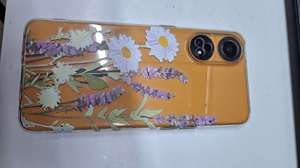 Oppo reno 8t.    8/256
