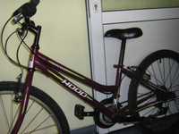 Продавам велосипед Hacker Lady 24