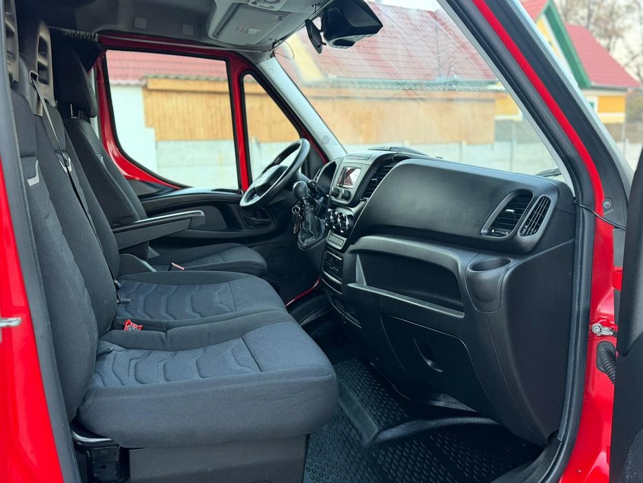 Iveco Daily  Autoplatforma 2021 35s18