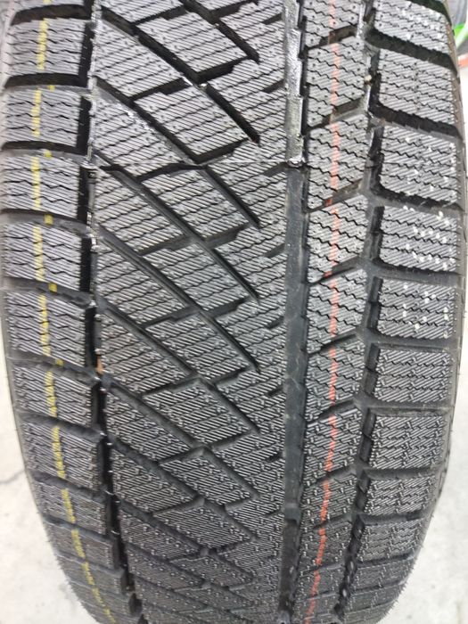 Haida 235/55/19 zimniy