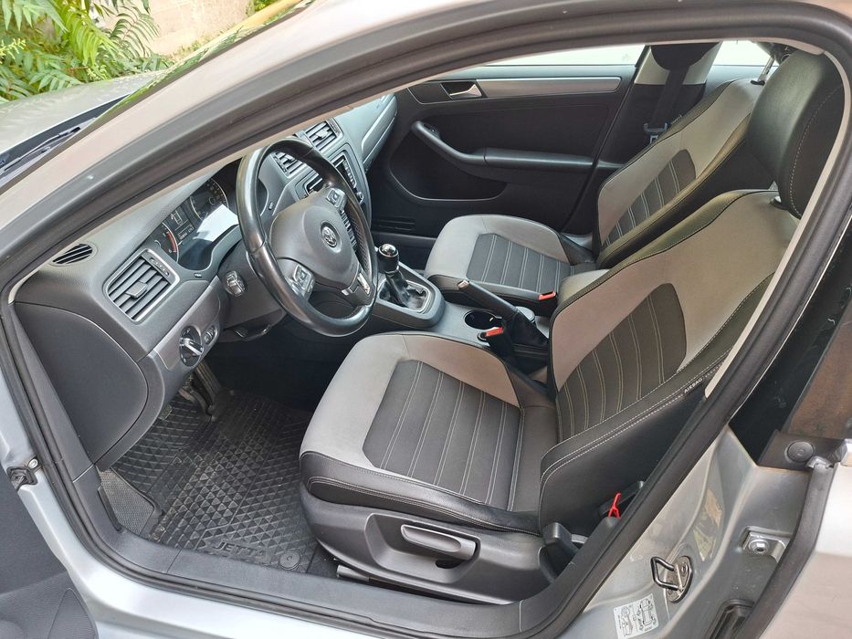 Vw Jetta 6; 2.0 дизел; 140 к.с.