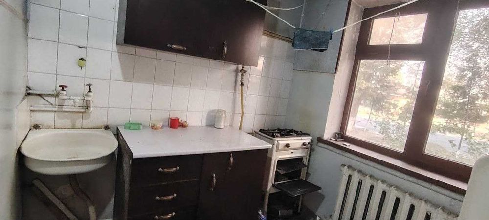 1 хонали уй сотилади