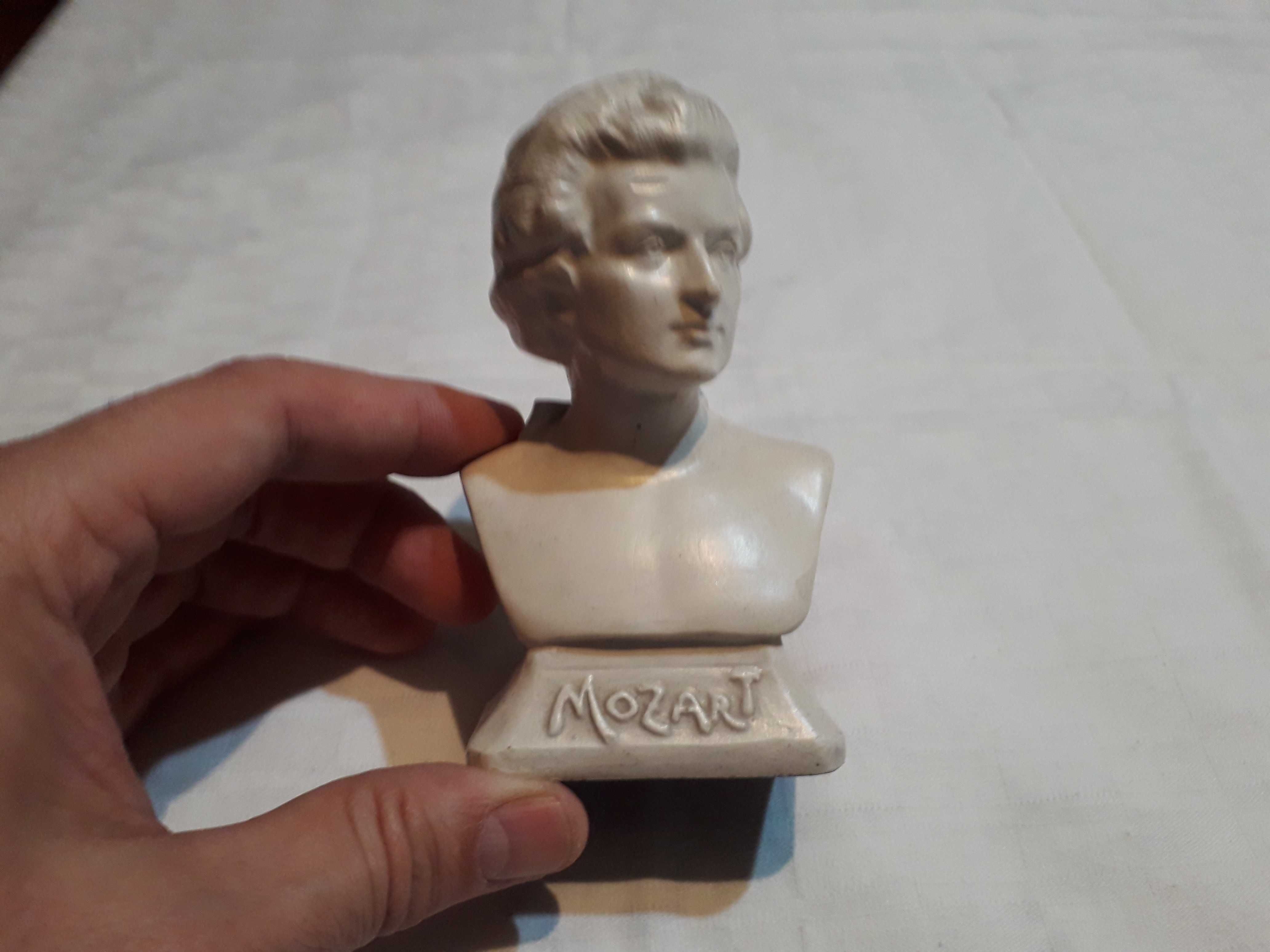 statueta mica w a mozart