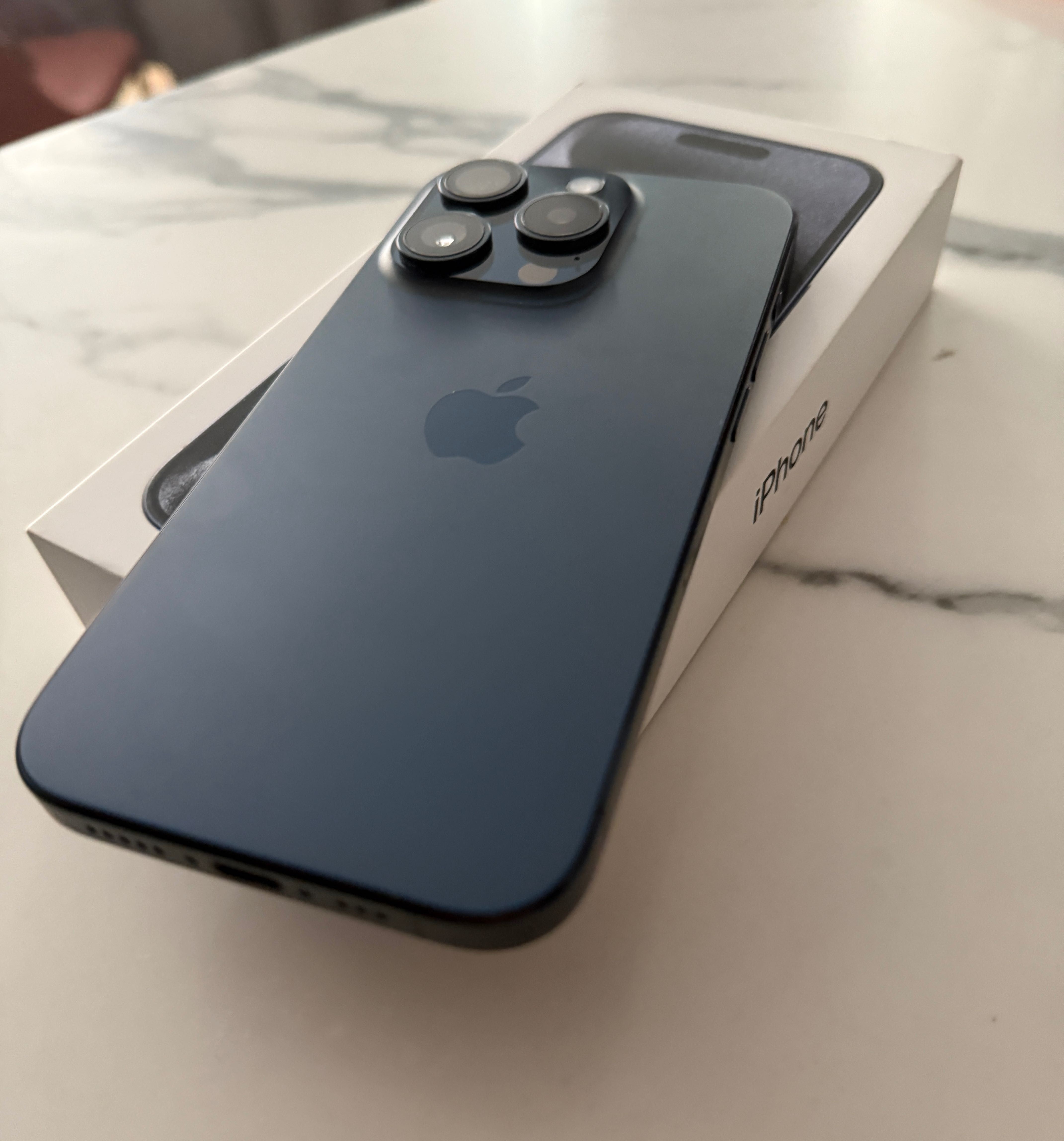 iphone 15 Pro 256 GB