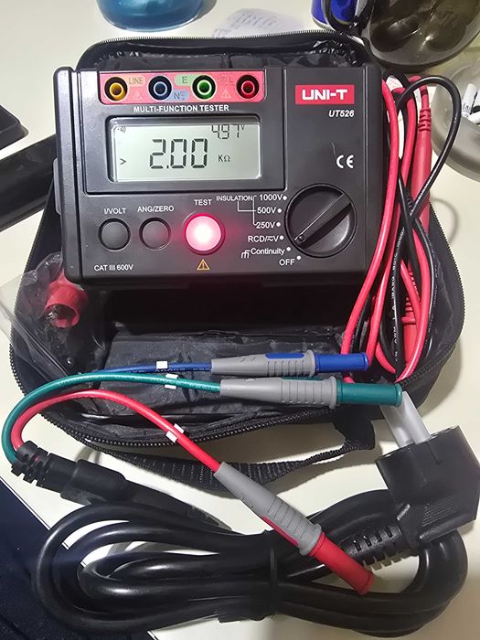 Uni-t Multimetru Digital UT526