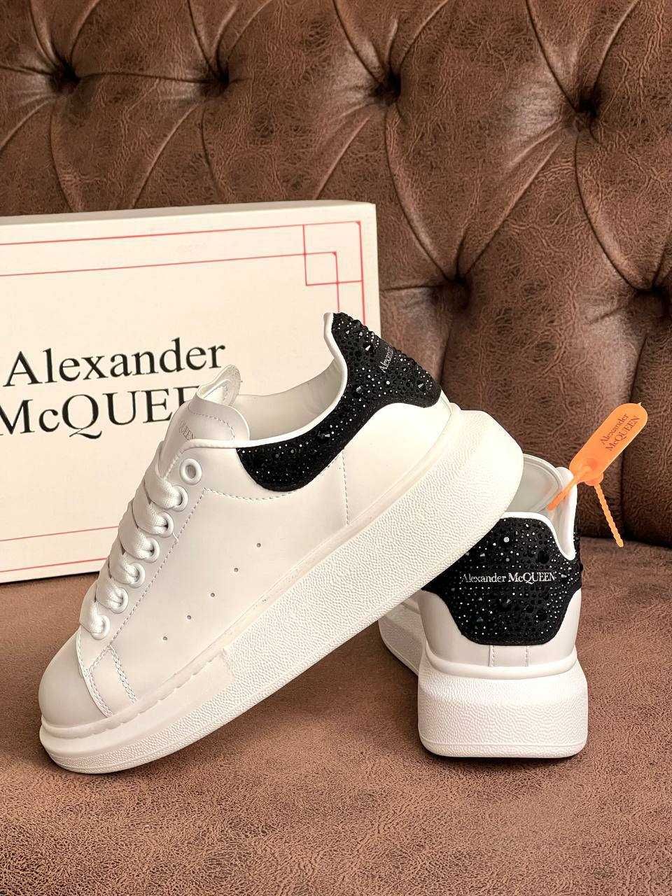 Alexander McQueen adidasi dama