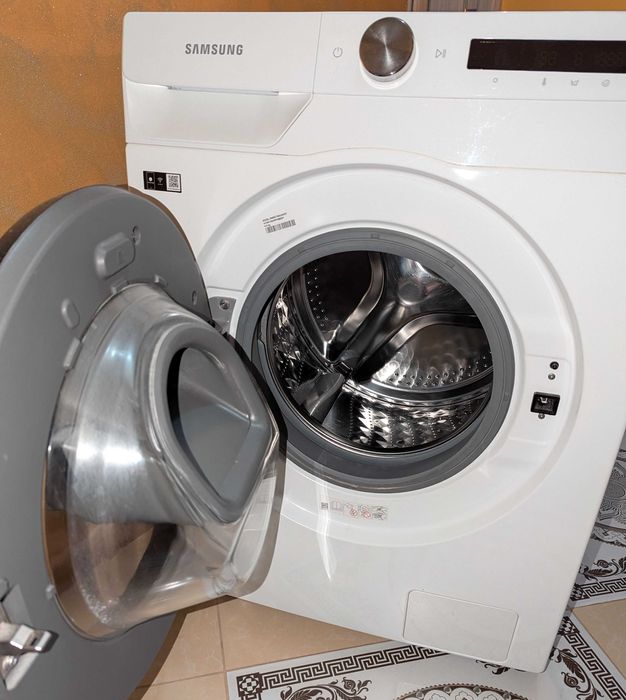 Mașină de spălat Samsung 9kg 1400RPM AddWash