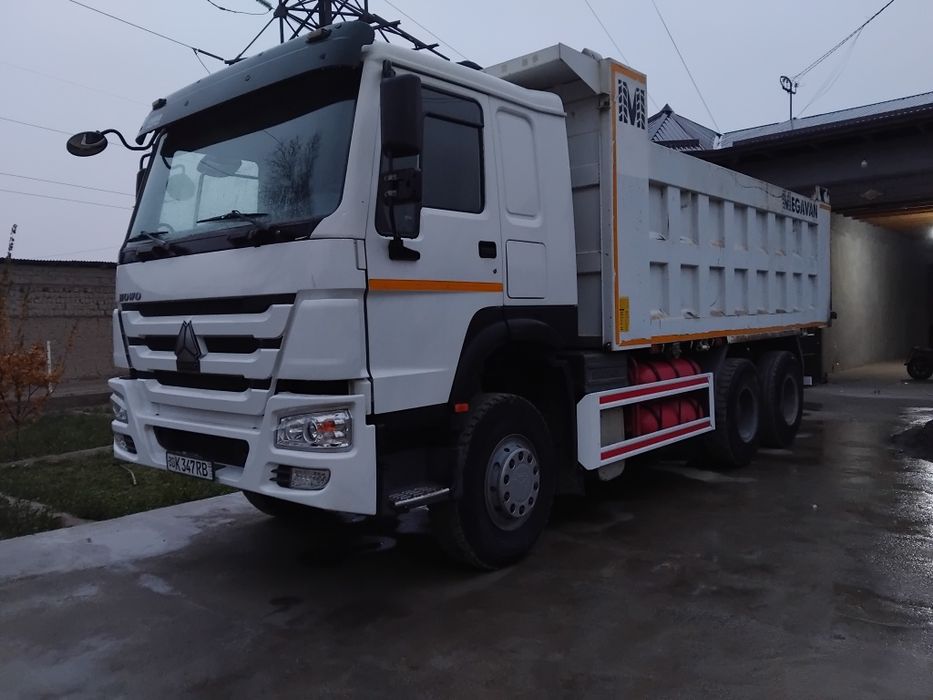 HOWO Sinotruk 371