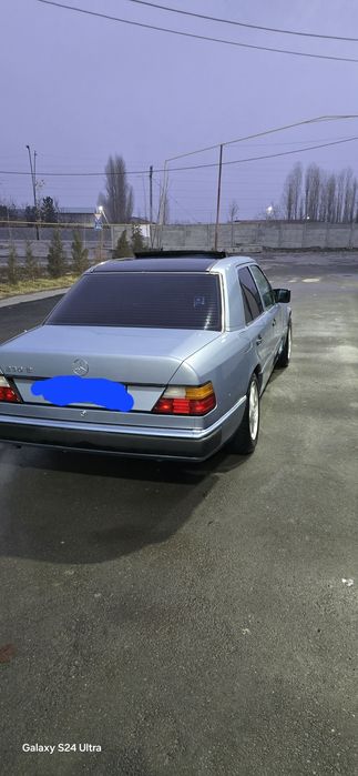 Mercedes Bens 124