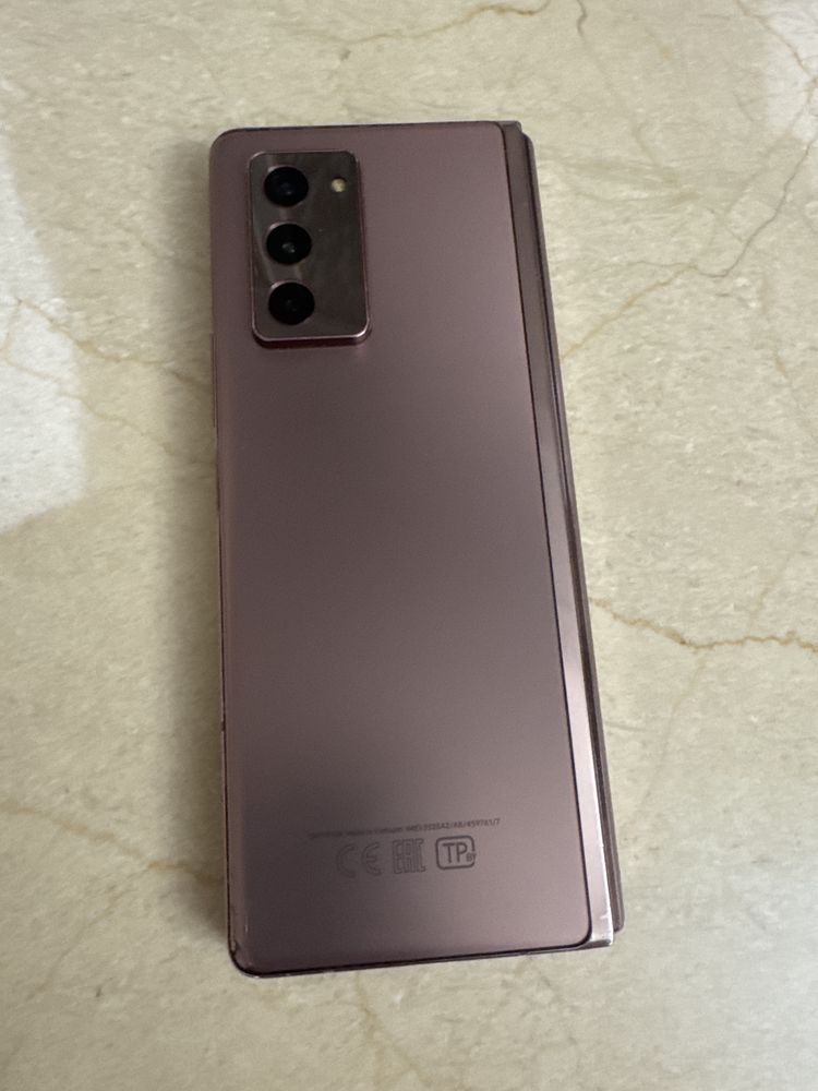 Samsung Z fold 2 Lite