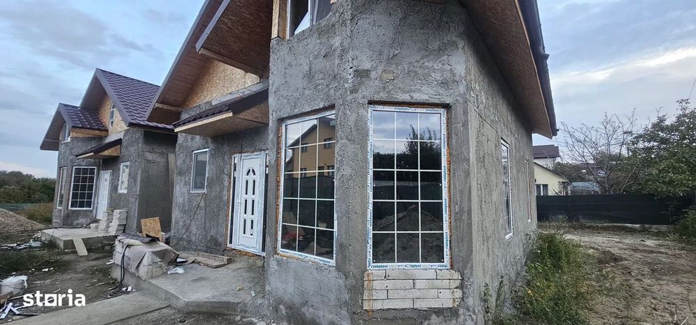 Vila noua, P+M, teren 350 mp - zona Bariera Traian - COMISION 0%