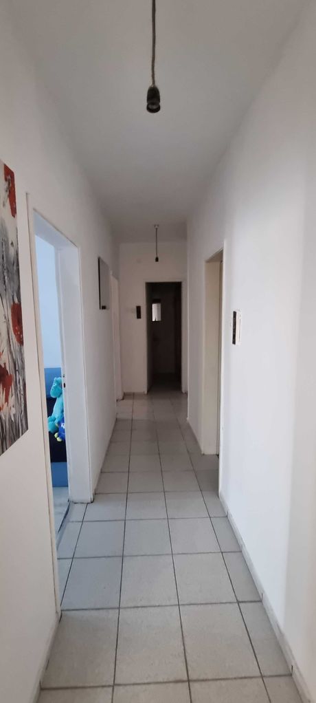 Продава се Четиристаен апартамент в Разград, Център - 137 кв.м за 1365 €/кв.м - Снимка #3