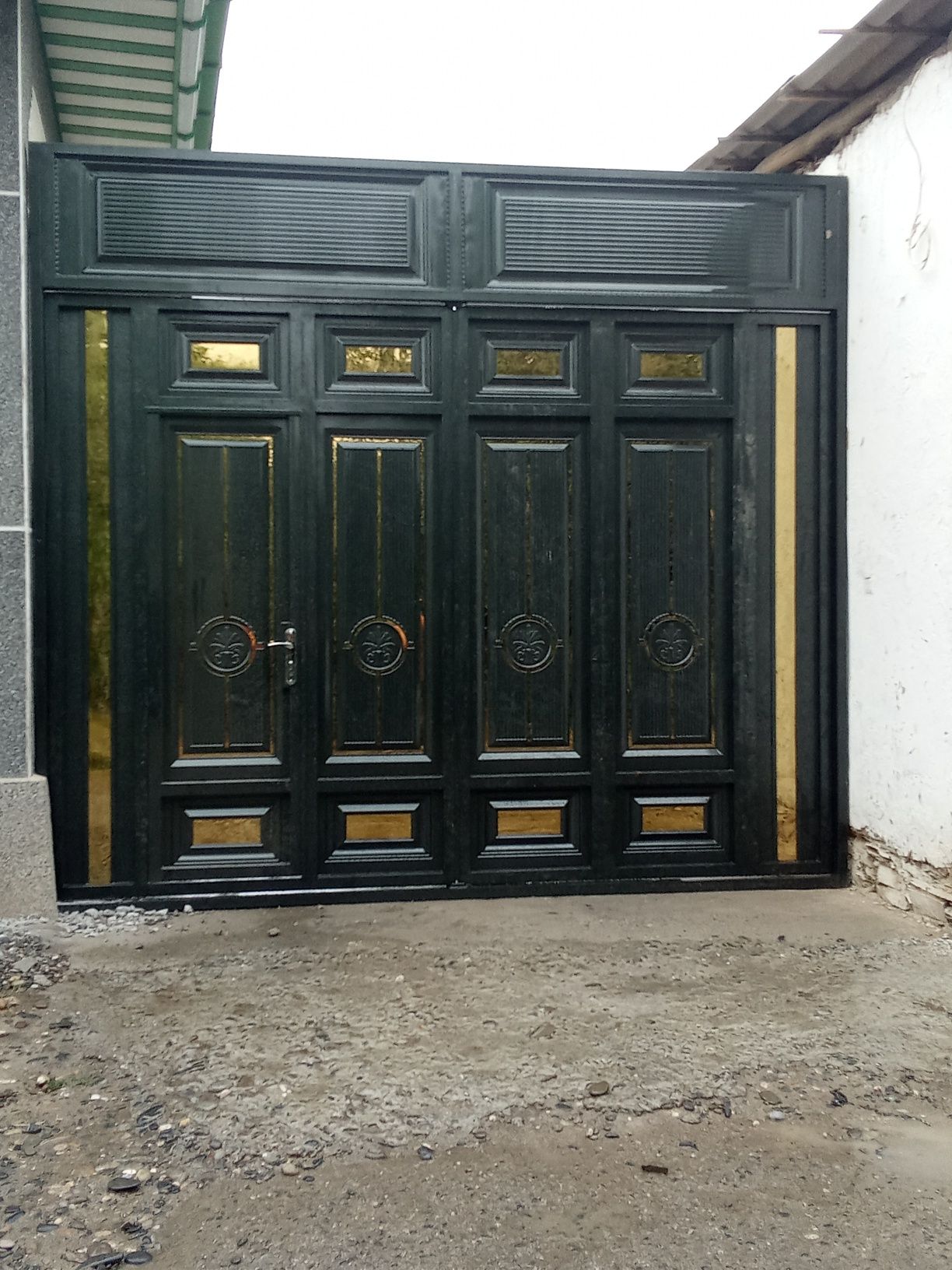 Darvozalar sotiladi shunga oʻhshash hizmatlar bolasa