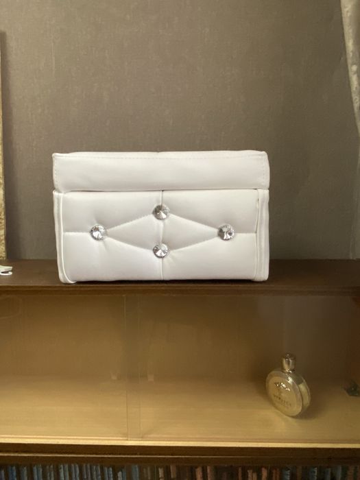 Продам мини-сундучок ,новый .