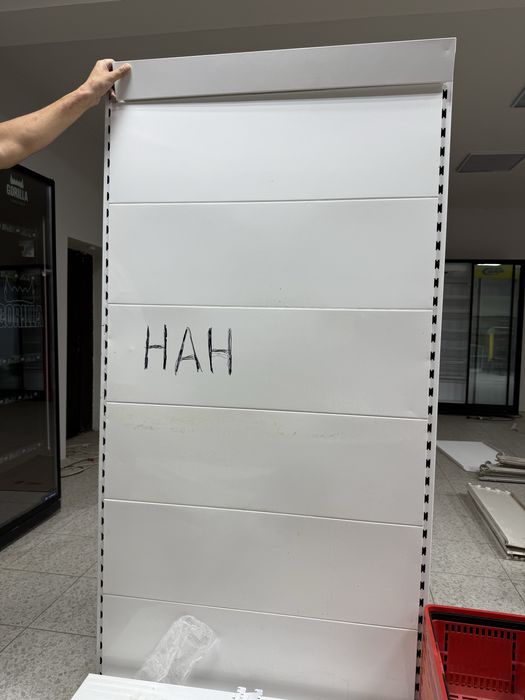 Стеллаж продается одна штука