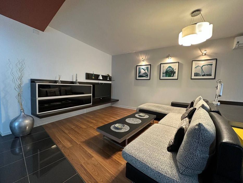 Продажа 3/2/4 80м2 на Ц1, ор-р: Книжный Мир