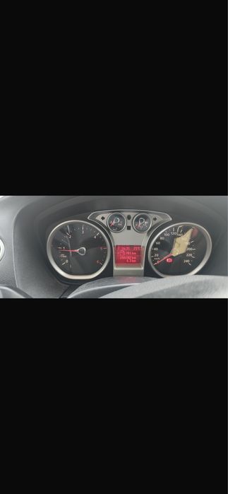 Vand Ford Focus Automat