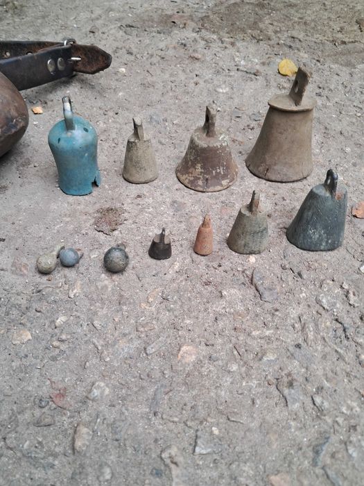 Медни чанове и звънци