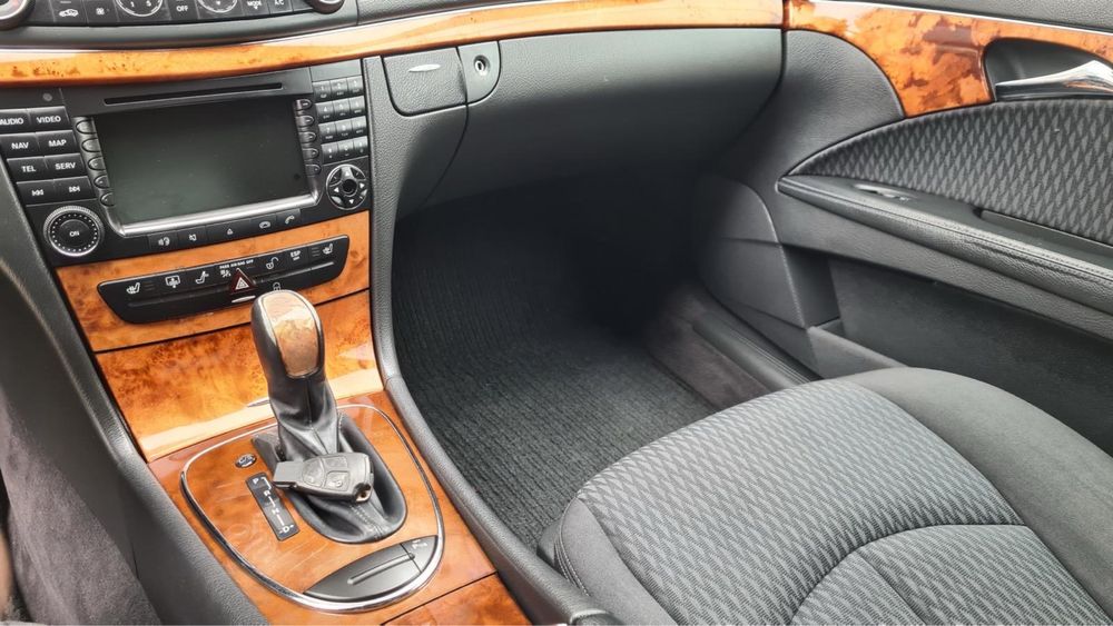 Mercedes w211 E220D 2006